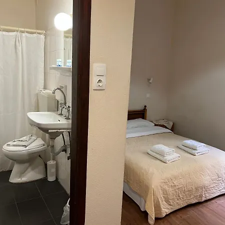 House 3*
