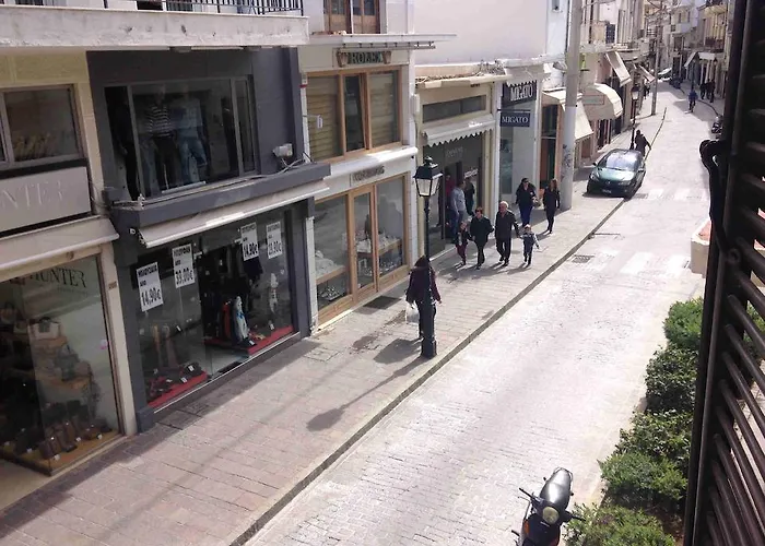 House Vendégház 3*