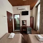 House 3*
